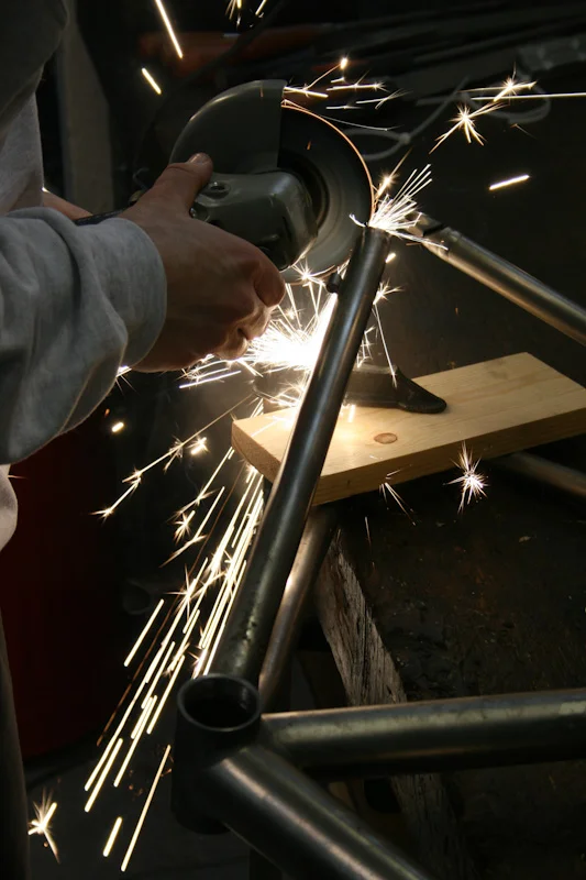 cadre_titane-atelier-decoupe-cadre-titane