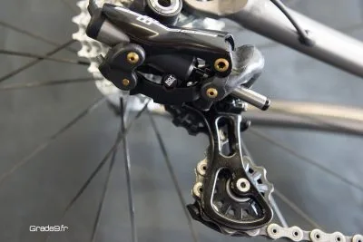 Grade9 bleu campagnolo chorus eps 2015 celeno