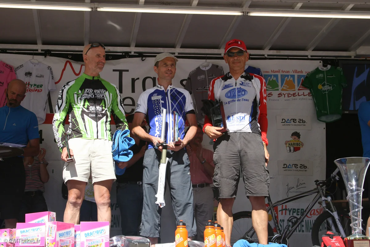 cadre_titane-Transmau2010-2-etape4-21