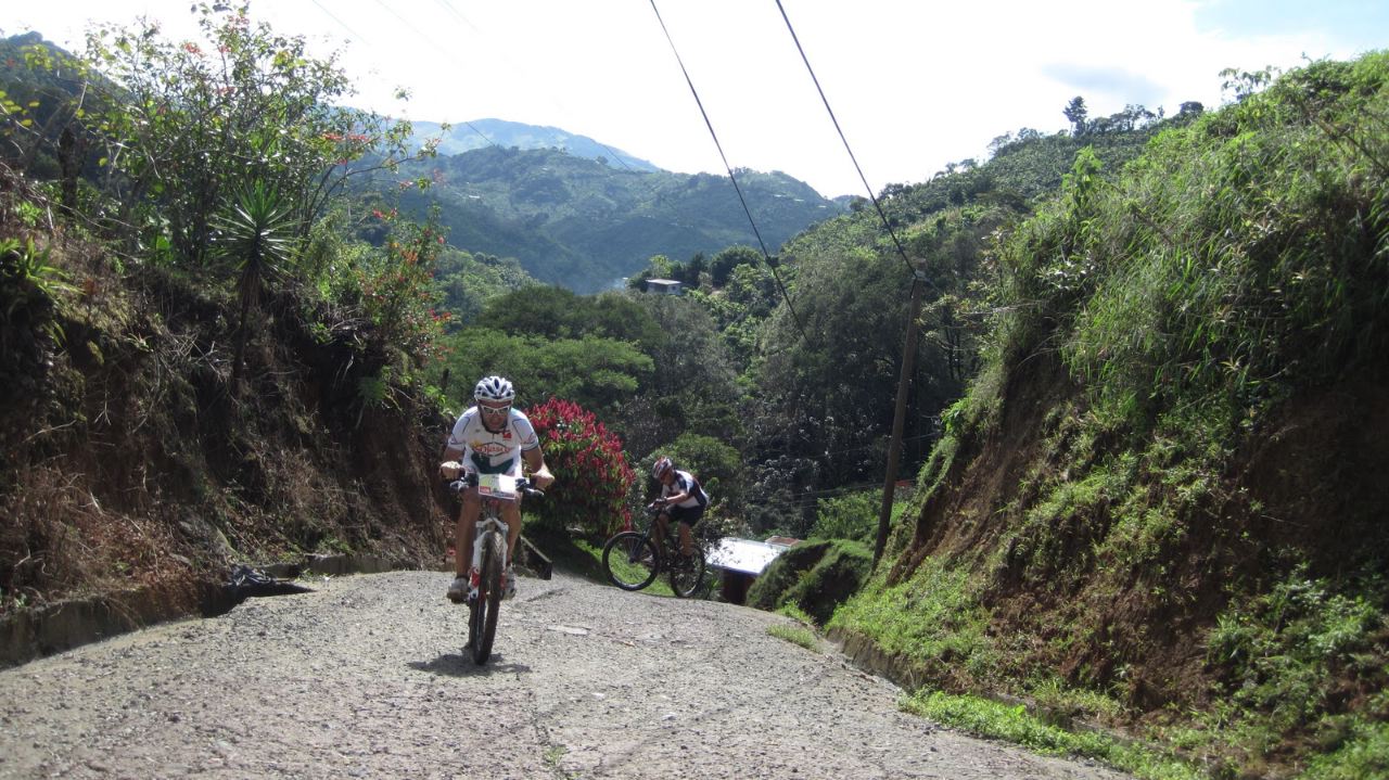 cadre_titane-MOREL-CostaRica-03